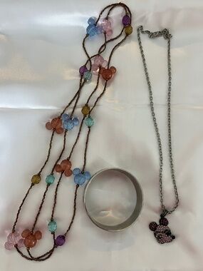 Long Multicolor Beaded Mickey Necklace & Minnie Mouse Necklace & bracelet.